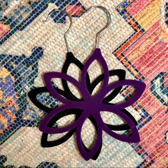 Set of 2 Scarf Hangers - Picture 2 of 6